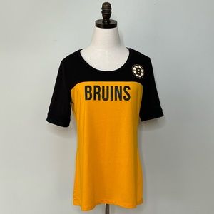 NHL | Boston Bruins Hockey Black and Yellow Women’s Tee Shirt, Size Large